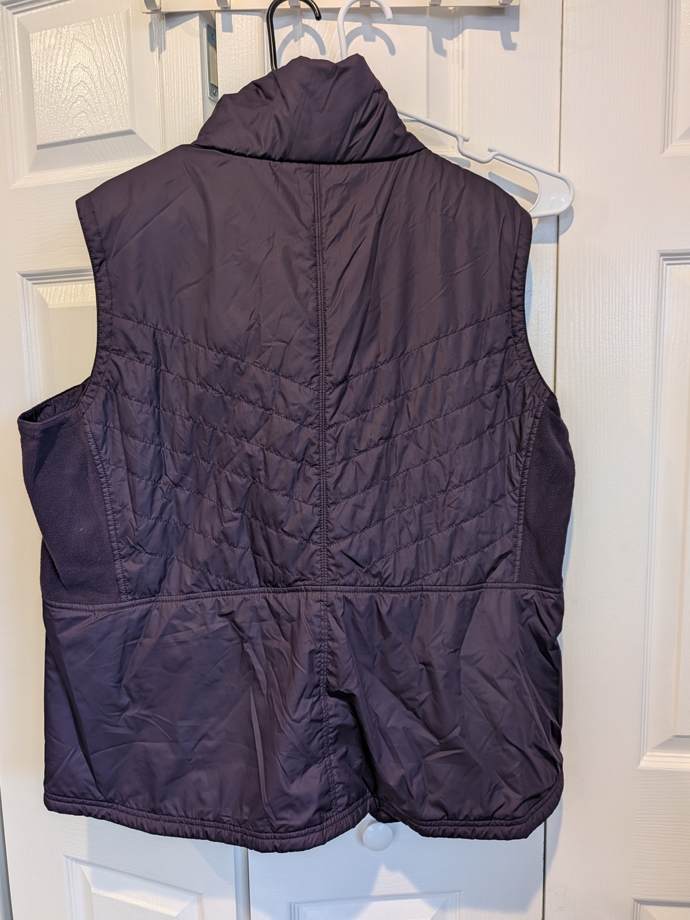Columbia Women's Dark Purple Quilted Insulated Vest - Picture 2 of 3
